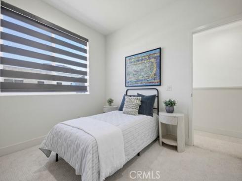 53  Gramercy  , Irvine, CA