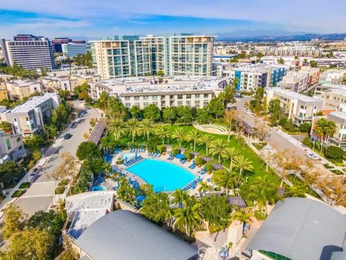 53  Gramercy  , Irvine, CA