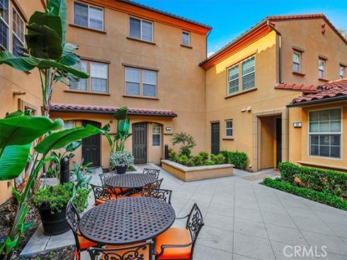 35  Silverado  , Irvine, CA