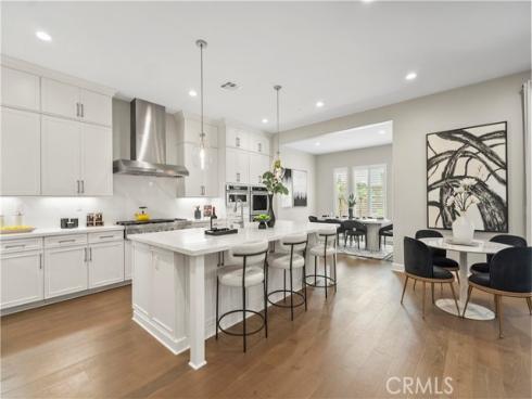 370  Sawbuck  , Irvine, CA