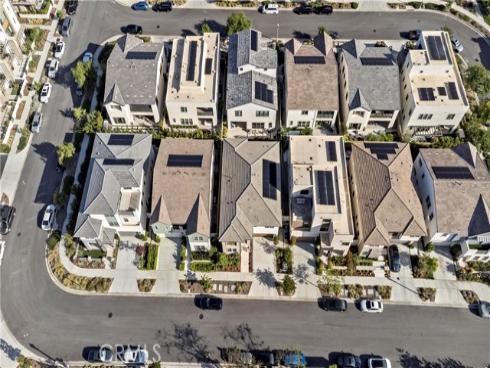 370  Sawbuck  , Irvine, CA