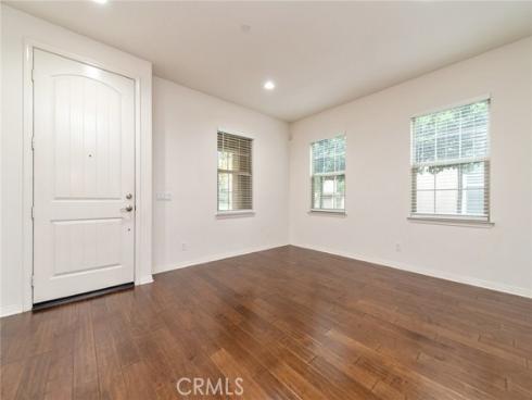 77  Hallmark  , Irvine, CA