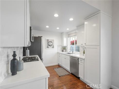 58  Rockwood  , Irvine, CA