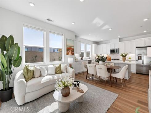 418  Lobata  , Irvine, CA