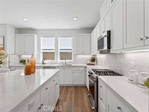 418  Lobata  , Irvine, CA