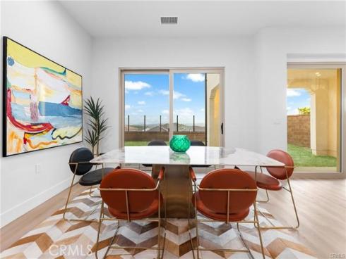 118  Sunnybank  , Irvine, CA