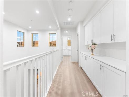 118  Sunnybank  , Irvine, CA