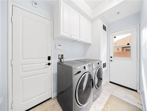 39  Tall Oak  , Irvine, CA