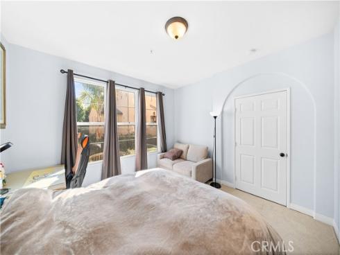 39  Tall Oak  , Irvine, CA