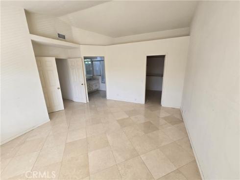 18  Laconia  , Irvine, CA