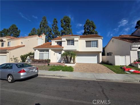 18  Laconia  , Irvine, CA