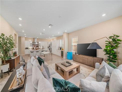 81 Pelican Lane, Irvine, CA