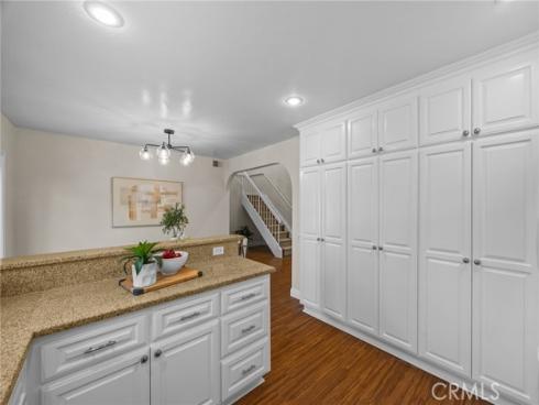 13  Carson  , Irvine, CA