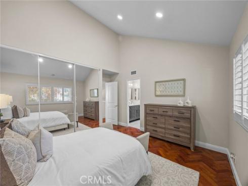 13  Carson  , Irvine, CA