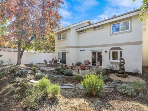 13  Carson  , Irvine, CA