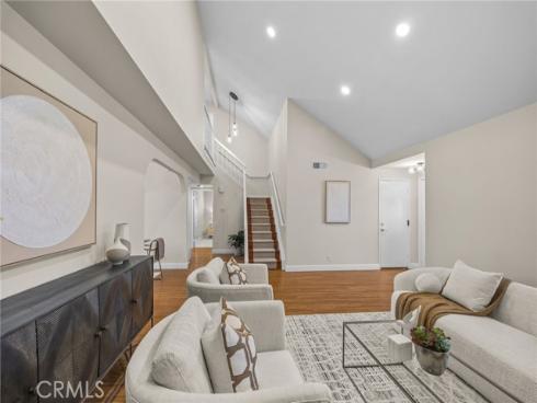 13  Carson  , Irvine, CA