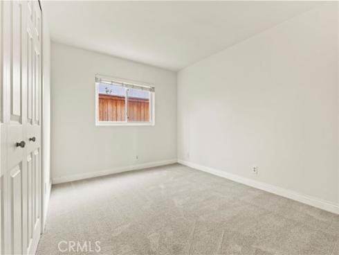 13  Grant  , Irvine, CA