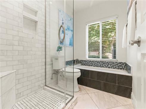 13  Grant  , Irvine, CA