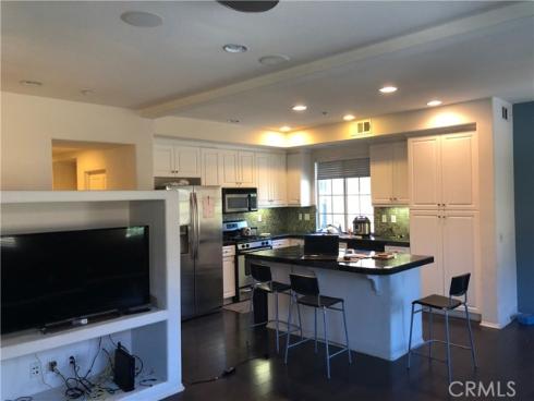 122  Vintage  20 , Irvine, CA