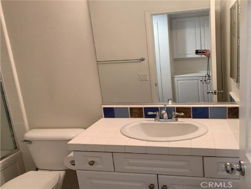 122  Vintage  20 , Irvine, CA