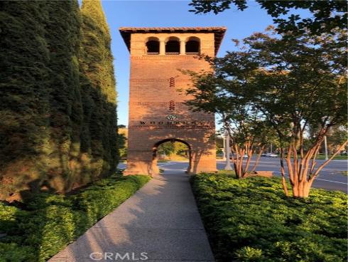 122  Vintage  20 , Irvine, CA