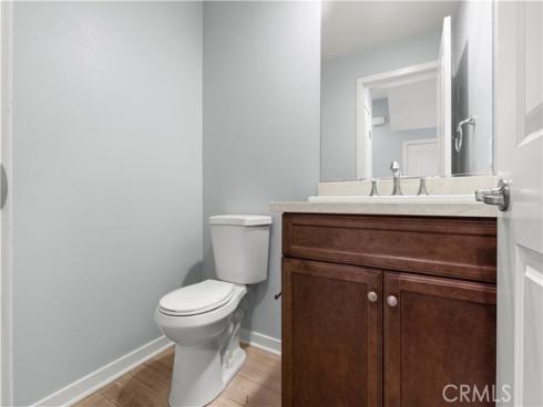 543  Rockefeller  , Irvine, CA