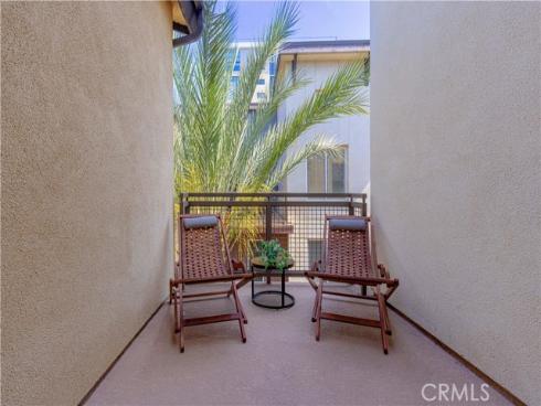 543  Rockefeller  , Irvine, CA