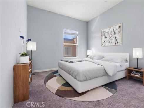 543  Rockefeller  , Irvine, CA