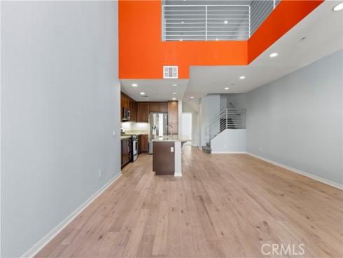 543  Rockefeller  , Irvine, CA