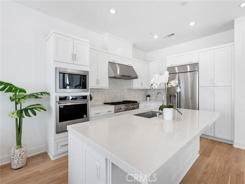 408  Treble  , Irvine, CA