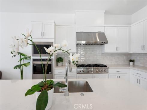 408  Treble  , Irvine, CA