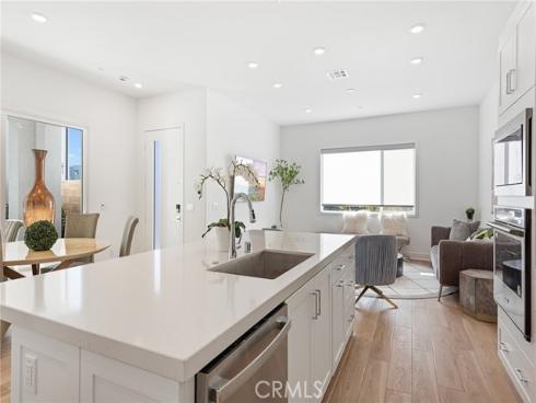 408  Treble  , Irvine, CA