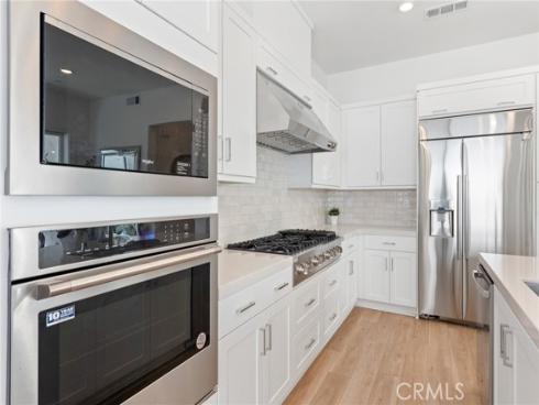 408  Treble  , Irvine, CA