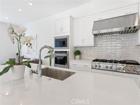 408  Treble  , Irvine, CA