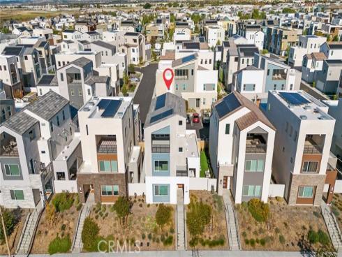 408  Treble  , Irvine, CA