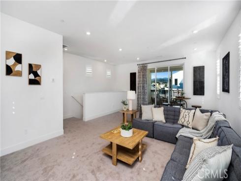 138 Yugen , Irvine, CA