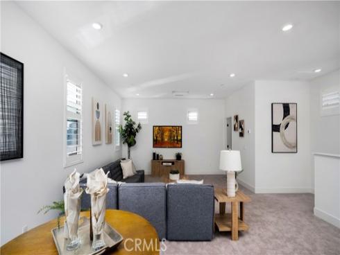 138 Yugen , Irvine, CA