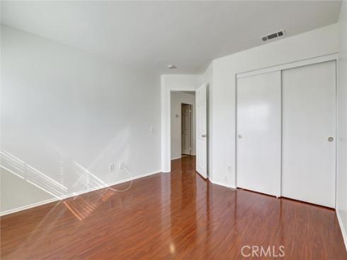 27 Ohio , Irvine, CA