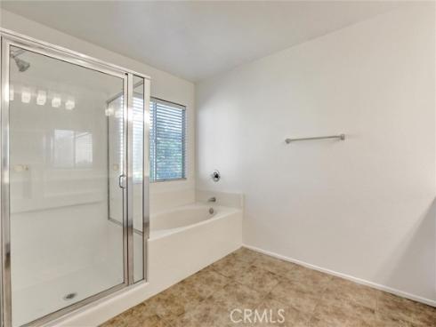 27 Ohio , Irvine, CA