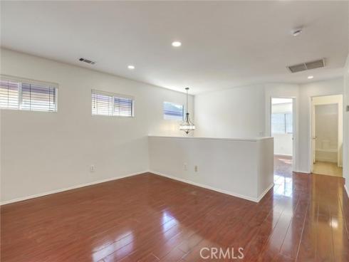 27 Ohio , Irvine, CA