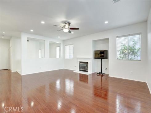 27 Ohio , Irvine, CA