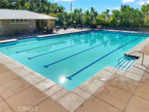 27  Ohio  , Irvine, CA