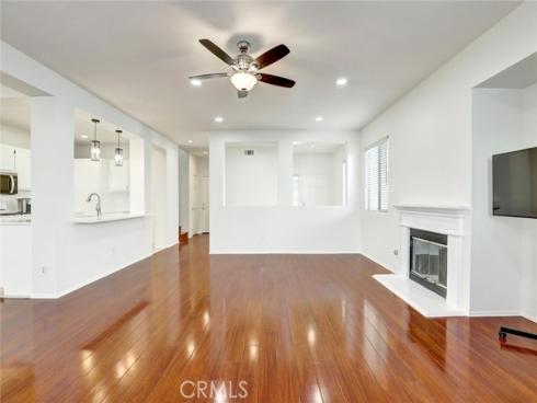 27 Ohio , Irvine, CA