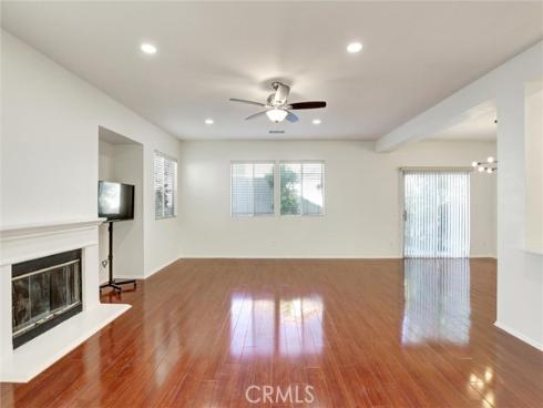 27 Ohio , Irvine, CA