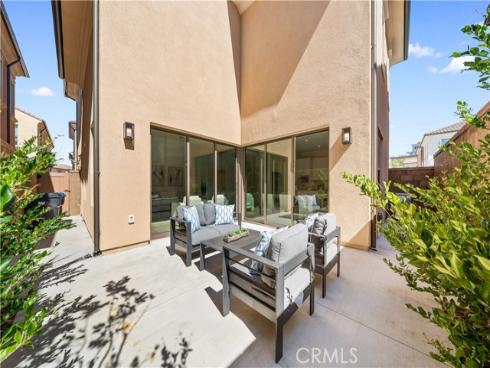 121  Tall Reed  , Irvine, CA