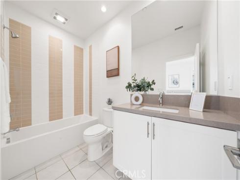 121  Tall Reed  , Irvine, CA