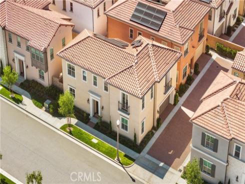 121  Tall Reed  , Irvine, CA