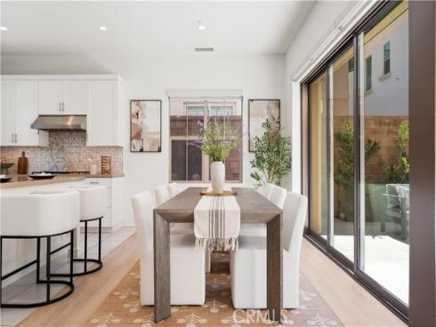 121  Tall Reed  , Irvine, CA