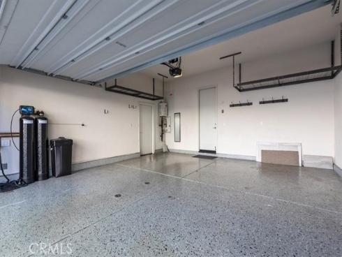 209 Paramount , Irvine, CA