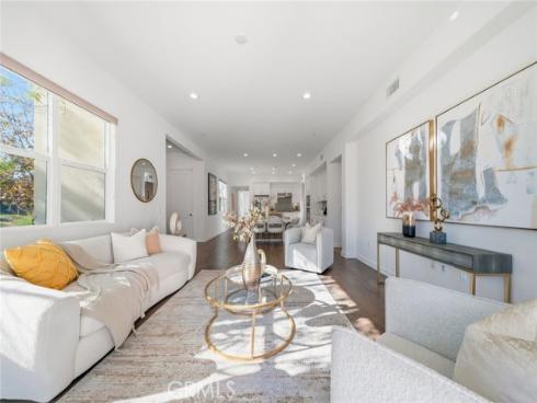 148  Follyhatch  , Irvine, CA